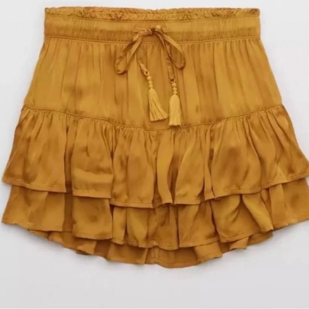AERIE GOLD SKIRT 🪞